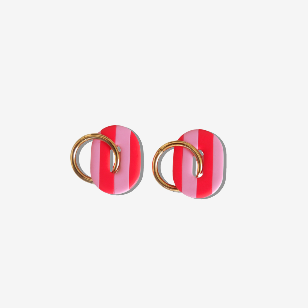 Stripy oval
